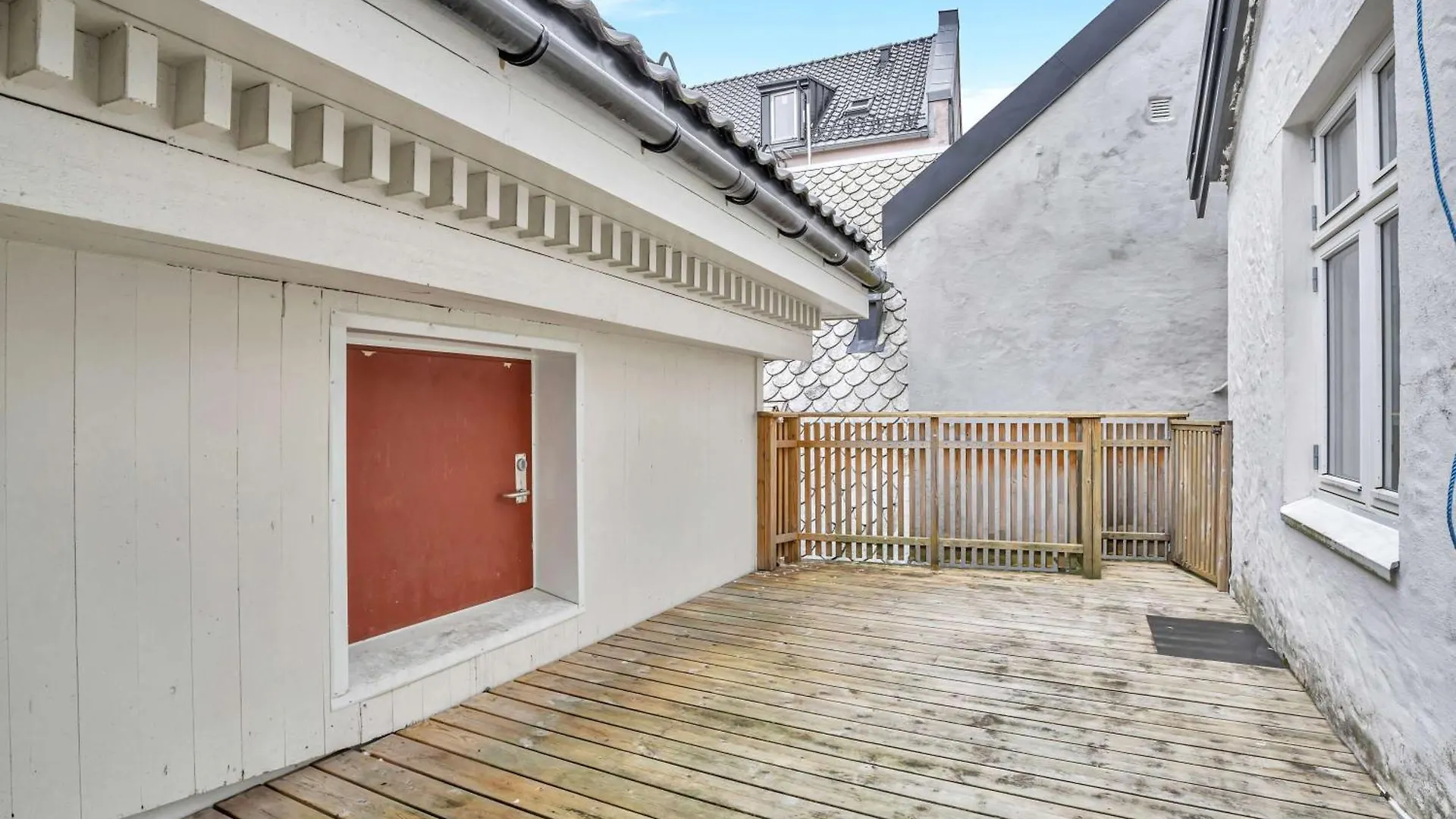 Penthouse At Heart Of Bergen - Four Bed 2 Bath 아파트